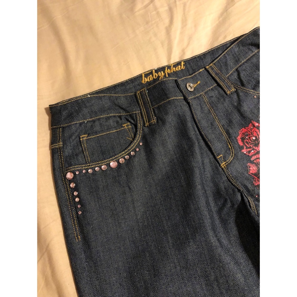 🌹 Rose & Rhinestone Cropped Denim - Picture 3 of 4